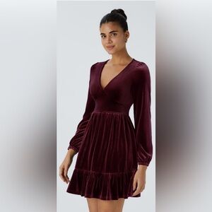 Halara 
Everyday Deep V Neck Long Sleeve Ruffled Hem Velvet Mini Dress